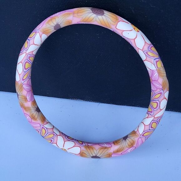 Groovy 70s Floral Rolled Polymer Clay Bangle Bracelet 7.5" - Picture 2 of 3